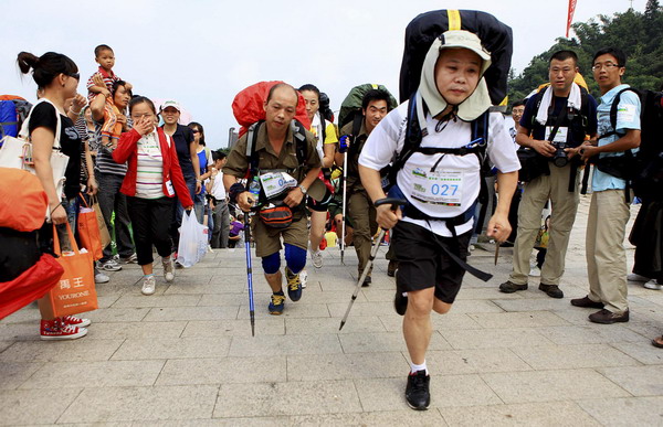 Tent festival brings hikers to East China
