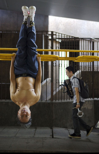 Odd photos: An exercise in balance