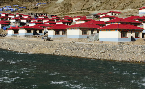 New homes for Yushu quake survivors