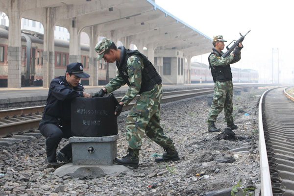 Security drill for Asiad held on railway