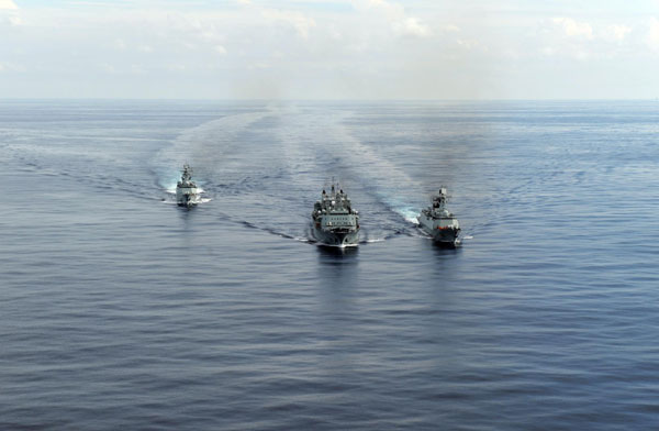 Replenishmen training in the South China Sea