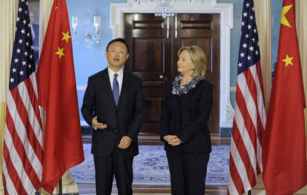 Chinese FM, Hillary meet ahead of Hu's US visit