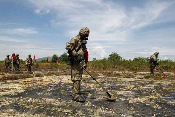 Vietnam, US take step in Agent Orange clean-up