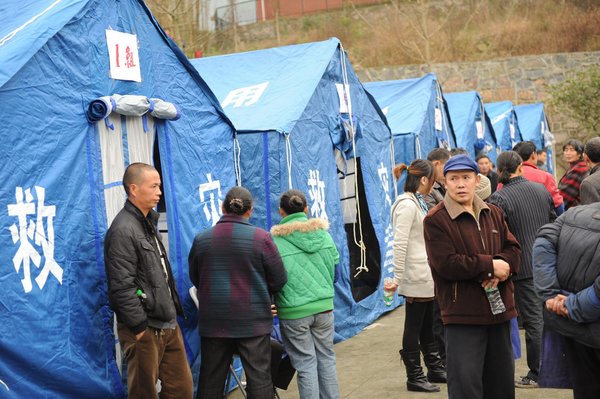 13,000 take part in quake drill