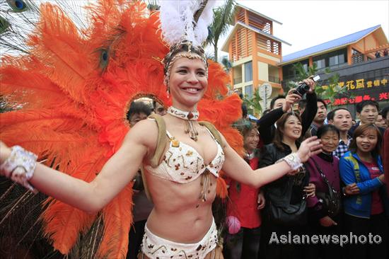 Festive 3-day party in S China's Hainan