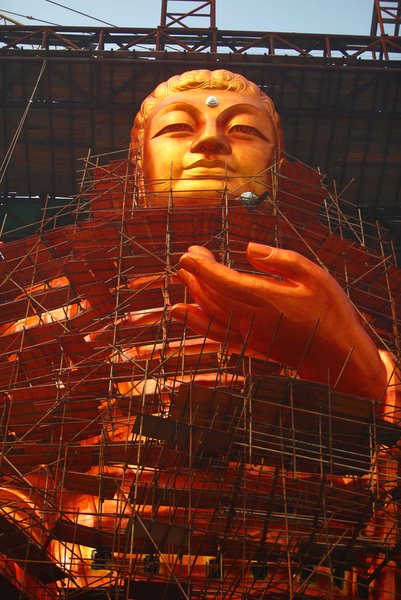 World's highest Buddha on cloud nine