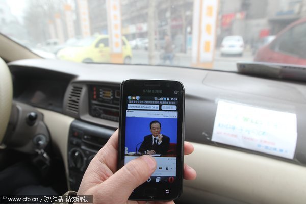 Driver offers mobile Wi-Fi in cab