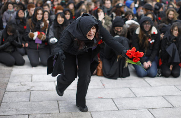 Students demonstrate against hike of tuition fees