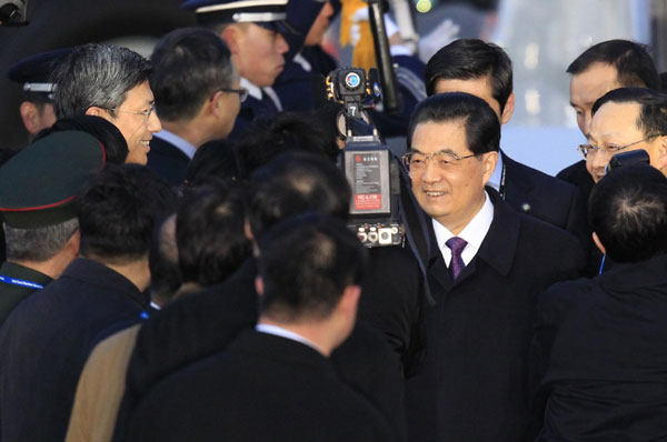 Hu arrives in Seoul for Nuclear Security Summit