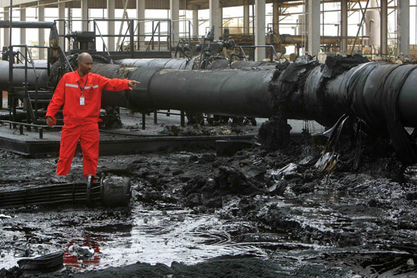 Heavy damage to key Sudan oil facility