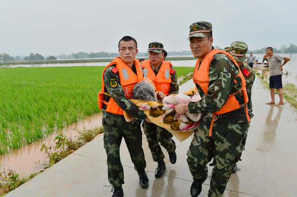 Cleanup begins following deadly floods