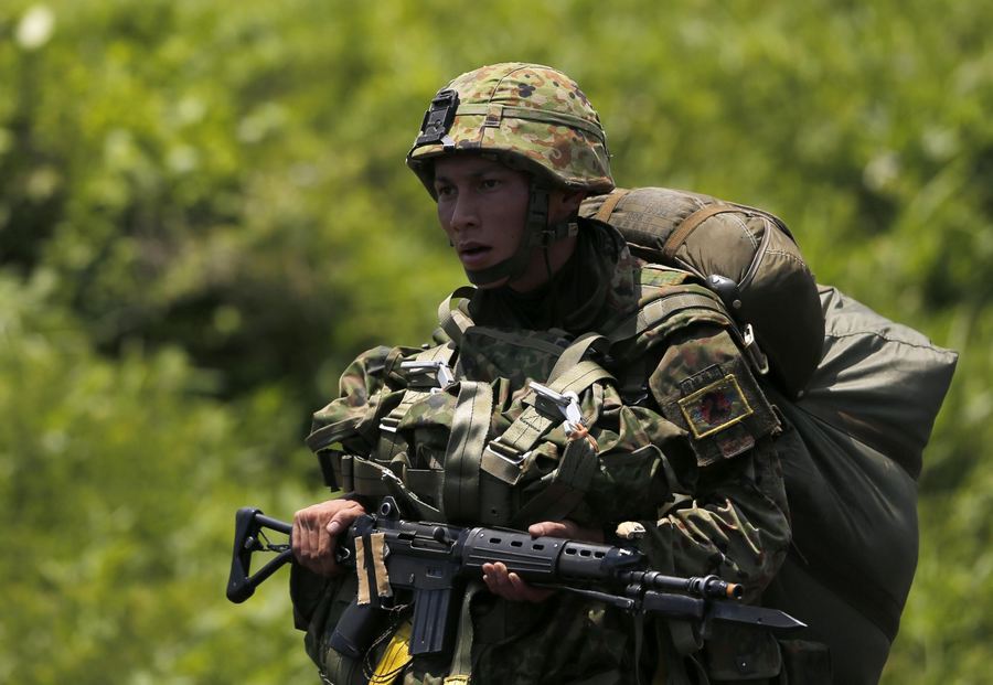 Japanese Ground SDF holds military drills in W Tokyo