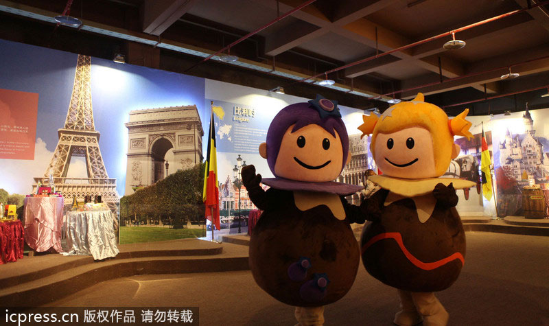 Chocolate theme park opens in Chongqing