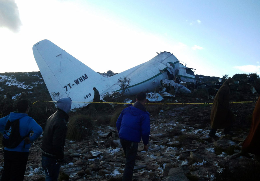 Algerian military plane crashes, killing 77