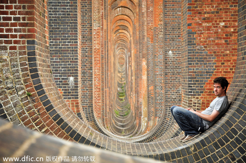 Photographer focuses on UK's deepest darkest wonders