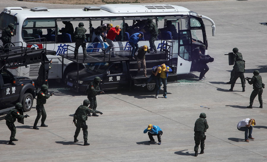 Beijing stages anti-terror drill