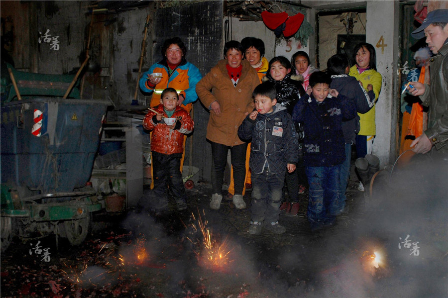 Children of migrant sanitation workers