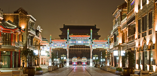 Beautiful night scenes of Qianmen