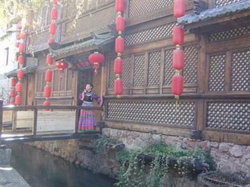 Go to Lijiang to enjoy the amazing spring time