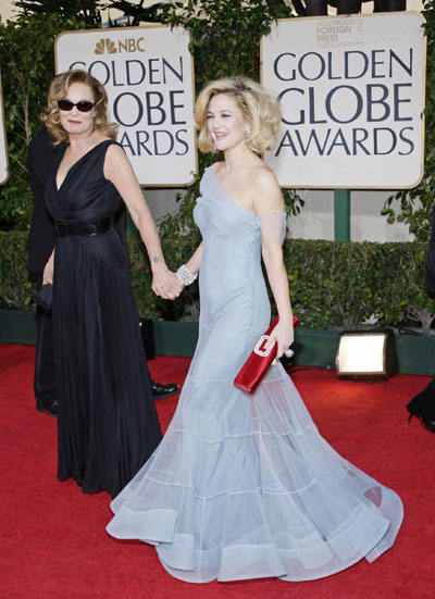 Kyra Sedgwick and Drew Barrymore at the 66th annual Golden Globe