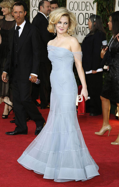 Kyra Sedgwick and Drew Barrymore at the 66th annual Golden Globe