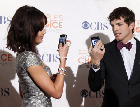 Ashton Kutcher at the 2010 People's Choice Awards