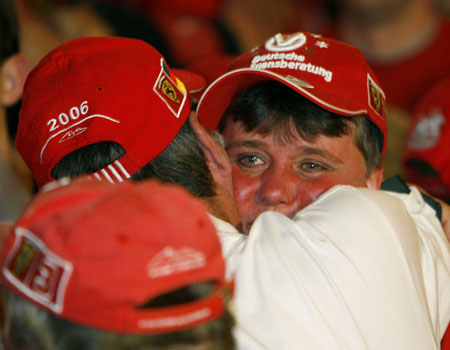 Countrymen crazy for M. Schumacher