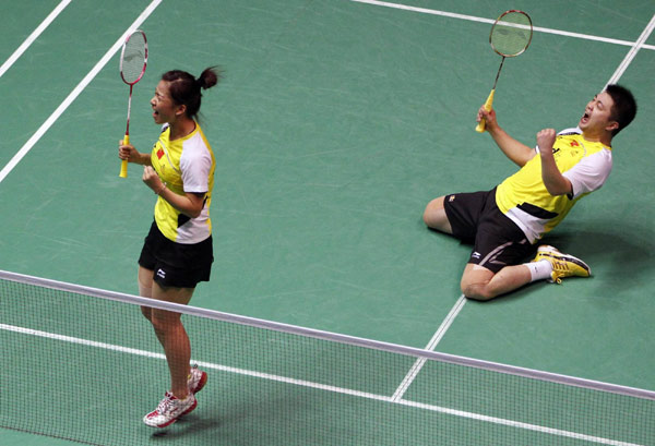 China wins men's singles, mixed doubles of badminton worlds