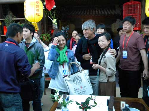 Former China soccer coach appears at China Open