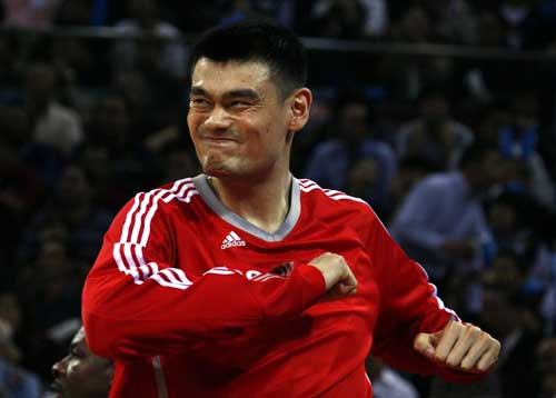 Yao's Chinese return meets with mixed reviews