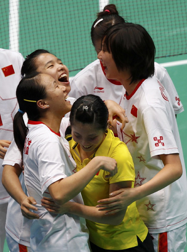 Chinese shuttlers pocket 9th Asiad title