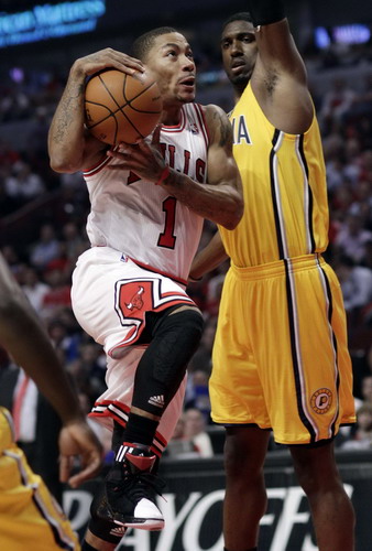 Rose helps Bulls eliminate Pacers