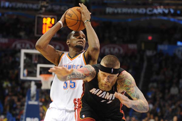 LeBron James leads Heat to big win over Thunder