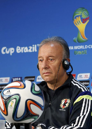 Japan national team coach Zaccheroni steps down