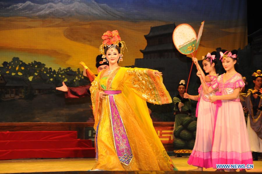 Chinese dance drama performed in Kyrgyzstan