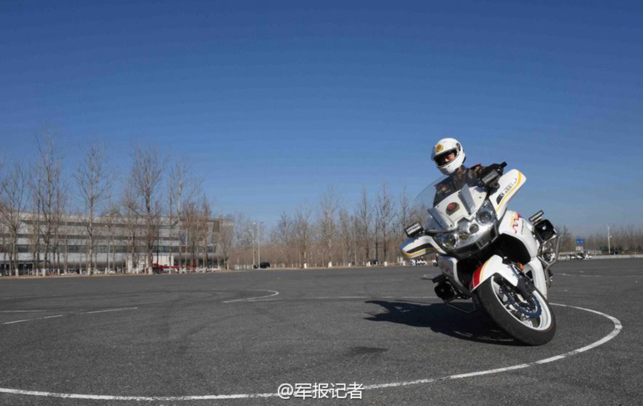 Chinese armed police motorcycle guard formation to make its debut