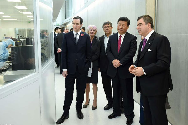 President Xi visits National Graphene Institute in Manchester