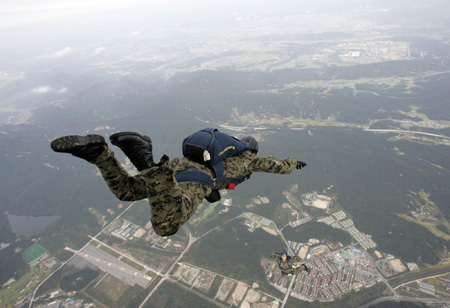 Seoul rehearses for 61st Armed Forces Day