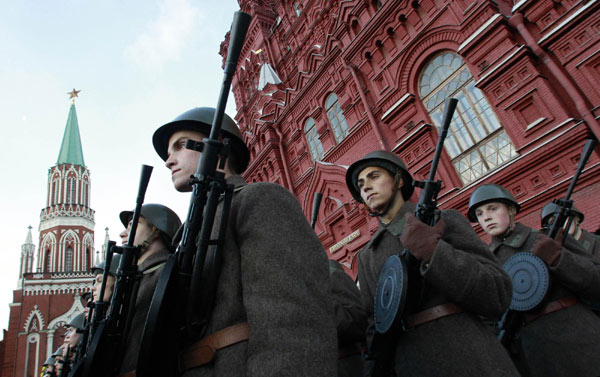 Moscow marks anniversary of historical parade