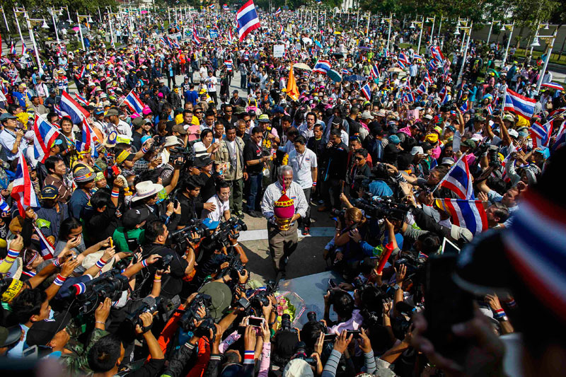 Thai anti-govt march a prelude to Jan 13 'shutdown'