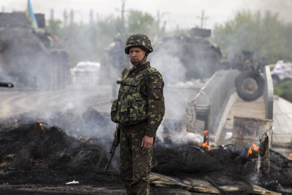 Fighting intensifies in eastern Ukraine