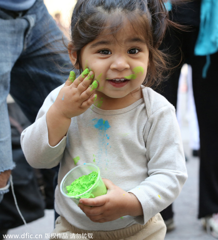 New York splashed with Festival of Colors