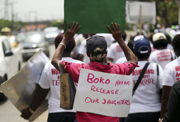 Video appears to show Nigerian schoolgirls praying