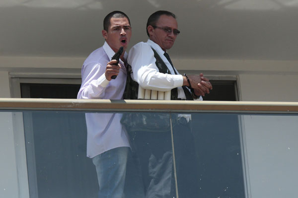 Man frees hostage held for hours at Brazil hotel