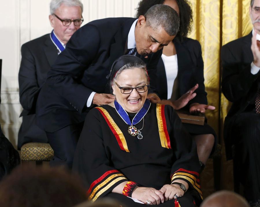 Obama awards Medal of Freedom to 18