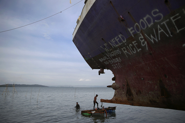 Australia to donate military landing craft to Philippines