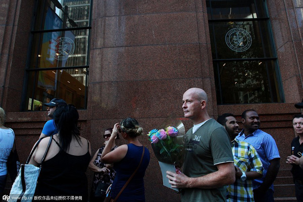 Sydney cafe reopens 3 months after deadly siege