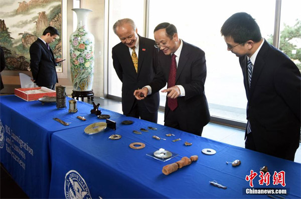 US returns 22 forfeited Chinese artifacts