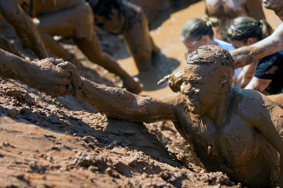 Israelis battle through miles of obstacles for 'Mud Day'