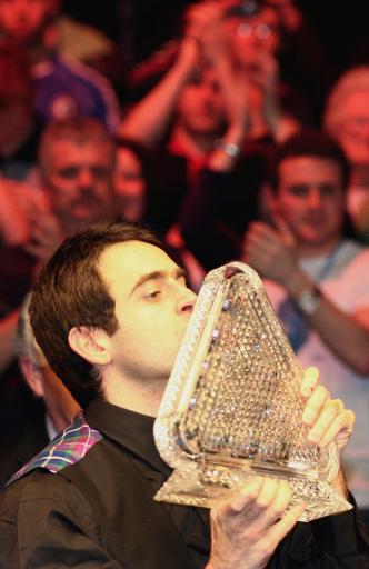 Snooker: Rocket Ronnie blows Ding away